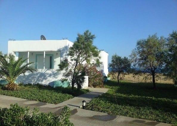 Notos Villas 弗朗哥卡斯特隆 客房 照片